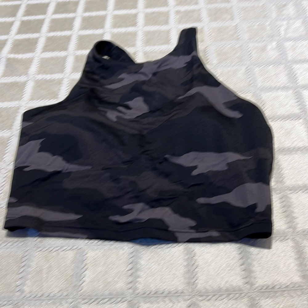 Athleta bathing suit top